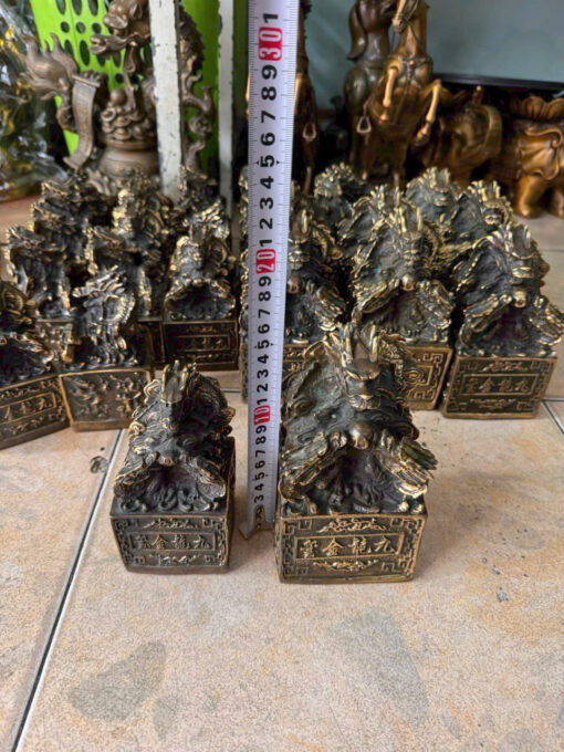 Ấn rồng bằng đồng
