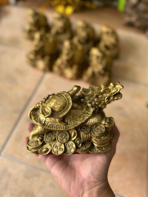 Tượng đồng Long quy cõng rùa - Ảnh 3