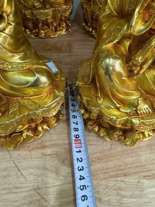 Tượng đồng quan âm như ý