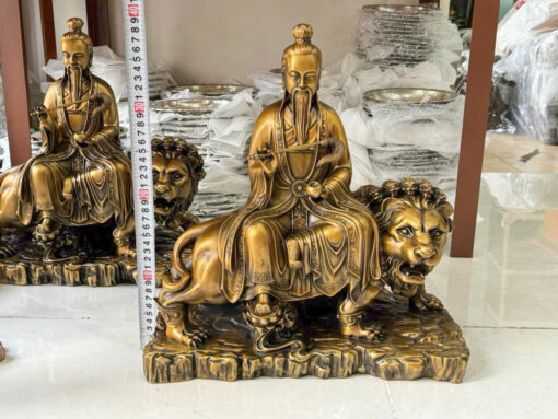 Tượng đồng thái ất chân nhân - Ảnh 2