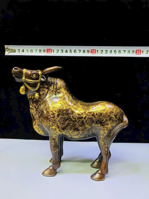Tượng trâu đồng vẽ