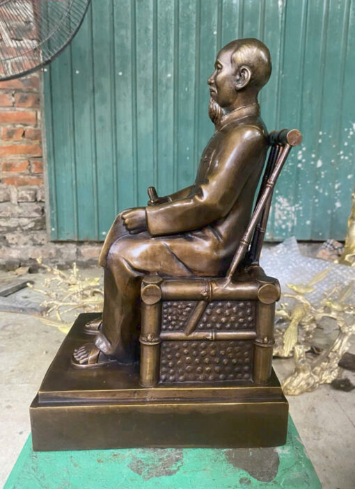 tuong dong bac ho ngoi doc bao cao 40cm