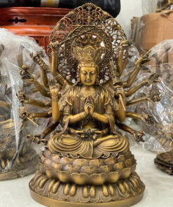 Tượng đồng Chuẩn Đề bồ tát