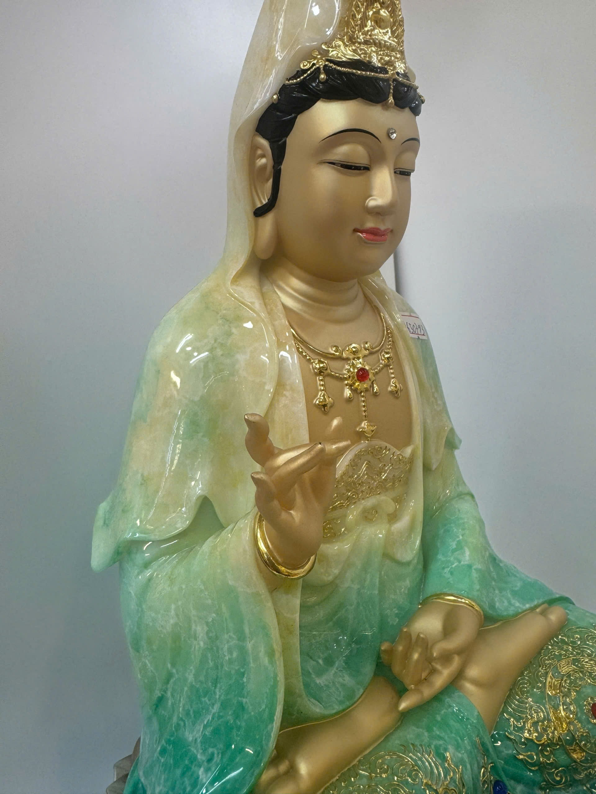 Tượng Quan Âm Bồ Tát Giả Đồng Áo Xanh Ngọc Ngồi Tòa Sen Sóng Nước 4 tấc (40cm) - Ảnh 5