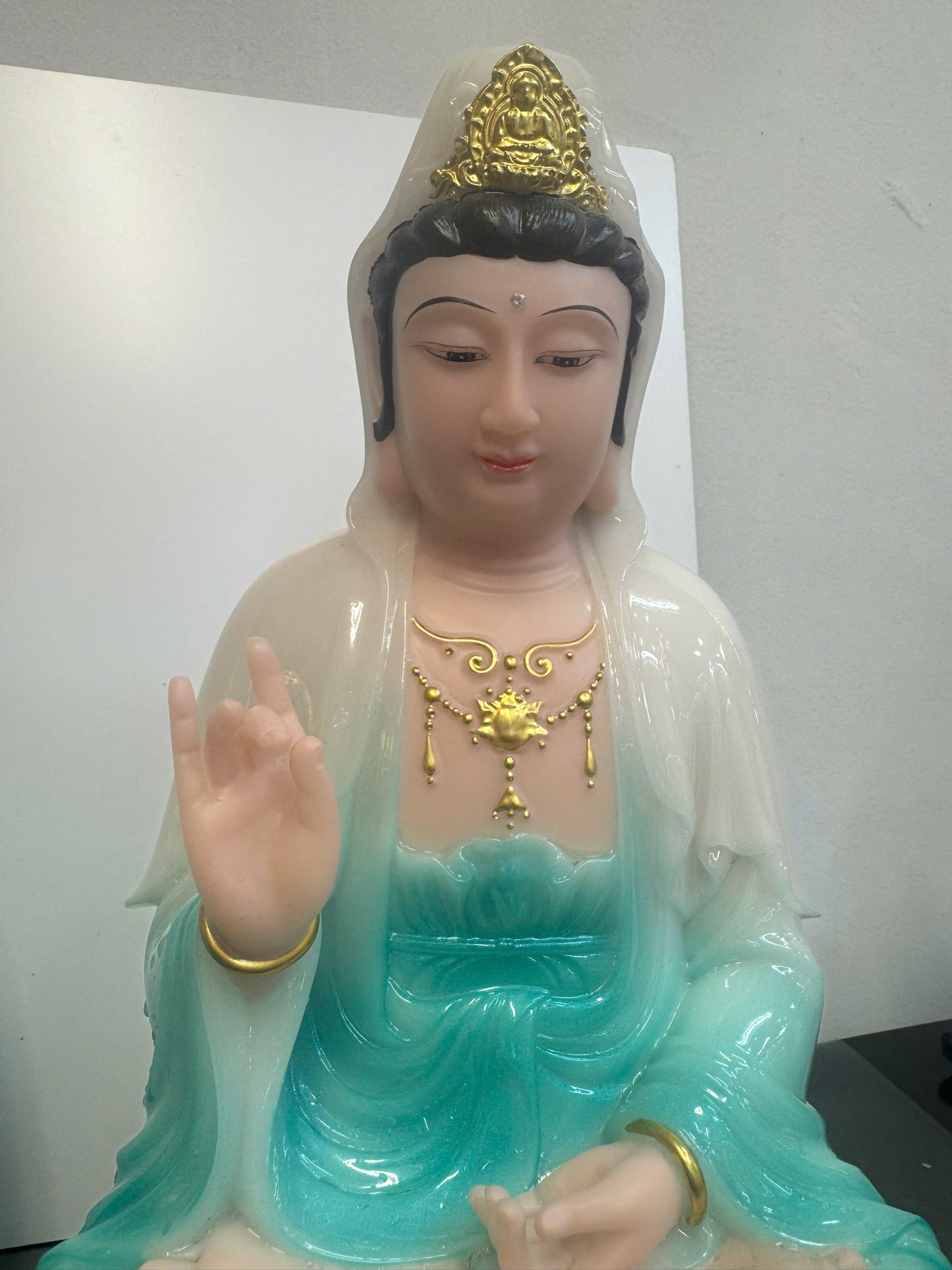 Tây Phương Tam Thánh Áo Trắng Phối Xanh Ngọc Lam Ngồi Tòa Sen Bột Đá - Ảnh 3