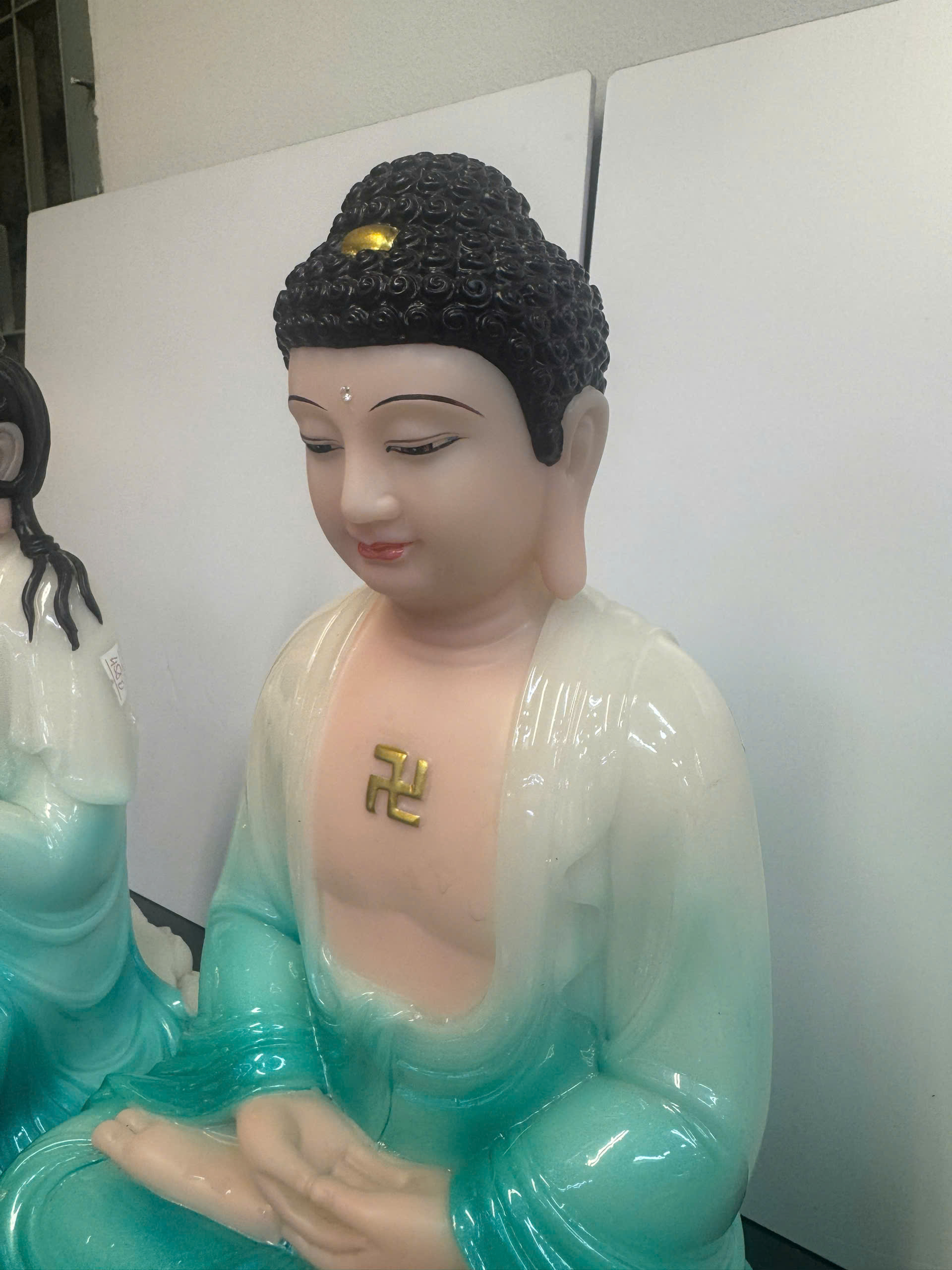 Tây Phương Tam Thánh Áo Trắng Phối Xanh Ngọc Lam Ngồi Tòa Sen Bột Đá - Ảnh 8