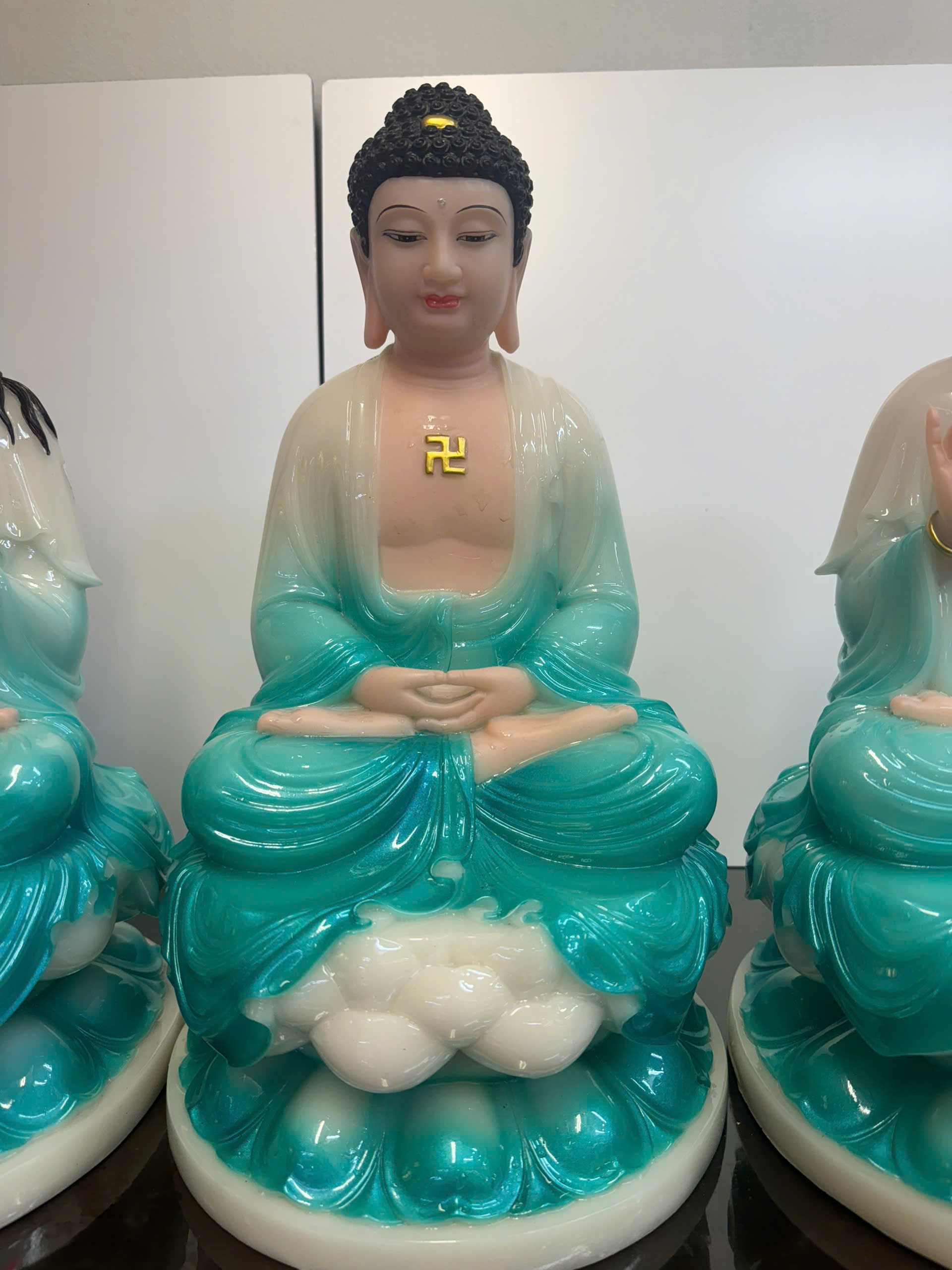 Tây Phương Tam Thánh Áo Trắng Phối Xanh Ngọc Lam Ngồi Tòa Sen Bột Đá - Ảnh 13